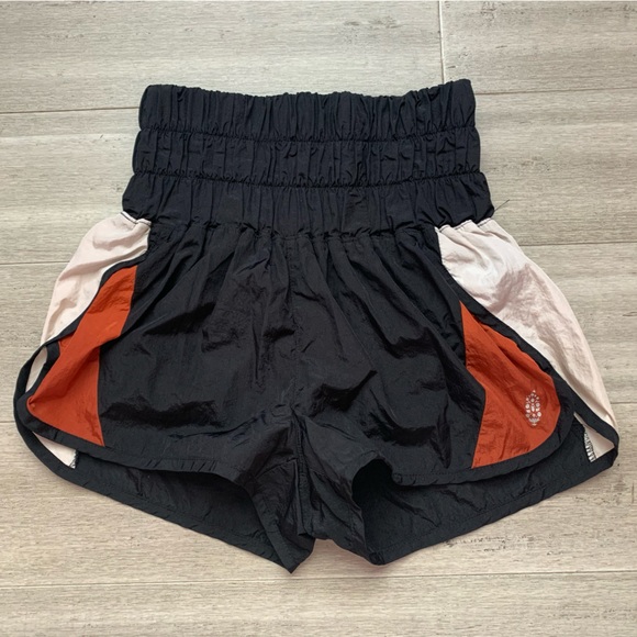 FP Movement by Free People Pants - EUC FP Movement The Way Home Short Color Block